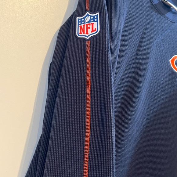 Chicago Bears 2024 Sideline Waffle Crewneck – Authentic Coaches Edition - Picture 5 of 5